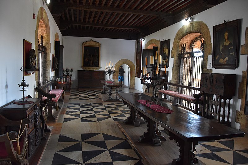 Parte interna de museo alcazar de colon en santo domingo