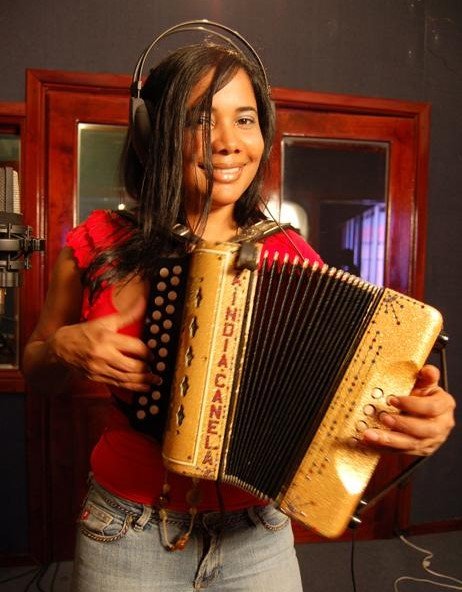 La India Canela, intérprete dominicana de merengue típico